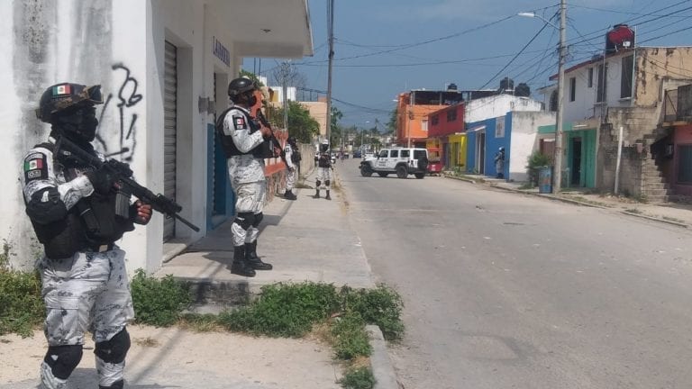 Una persona resulta herida de bala en ataque a establecimiento en Cancún