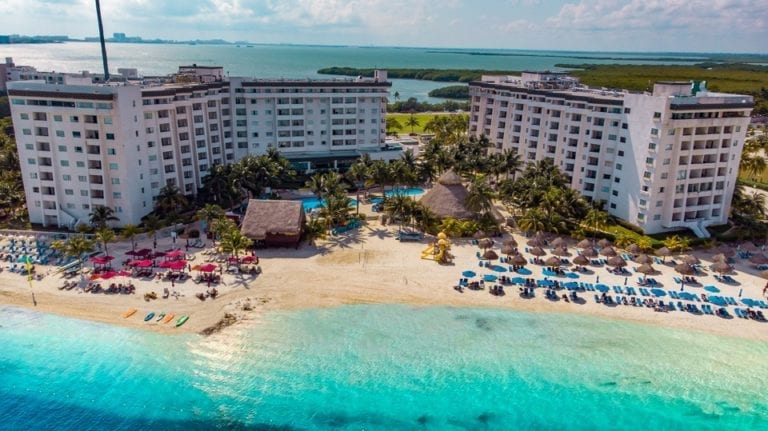 Hotel Casa Maya de Cancún gana reconocimiento internacional otorgado por booking.com