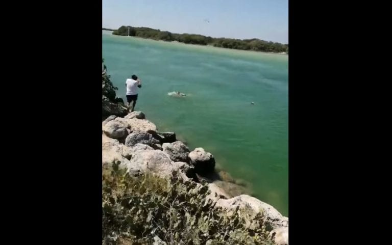 VIDEO: Pescadores salvan a madre e hija de ahogarse en Chuburná