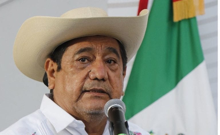 Salgado Macedonio acusa a Salinas de Gortari de manipular el INE