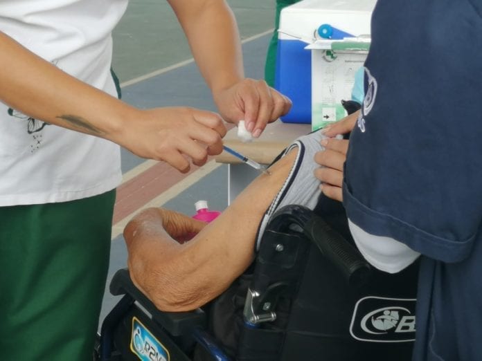 Una consulta que no era urgente y que además resultaba muy costosa y por eso se canceló. Ese dinero bien podría servir para adquirir vacunas