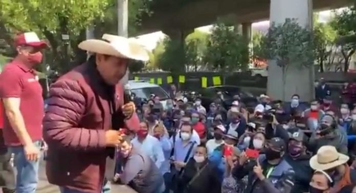 Félix Salgado Macedonio amenaza a los consejeros del INE; dice que si no le dan su candidatura revelará dónde viven