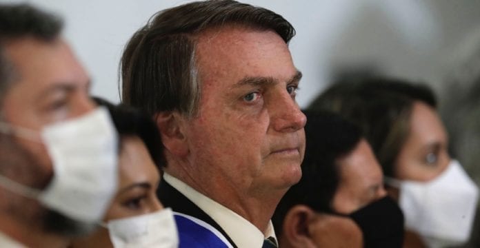 Bolsonaro rechaza imponer confinamiento contra Covid-19 en Brasil