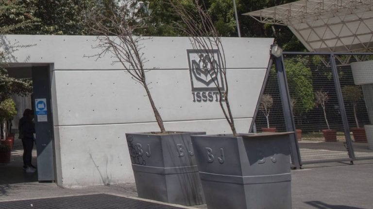 Capturan a intendente por abusar sexualmente de abuelita intubada por coronavirus