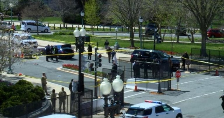 Un nuevo ataque en el Capitolio de Estados Unidos; un sujeto atacó a dos policías y posteriomente hubo un tiroteo; mira el operativo
