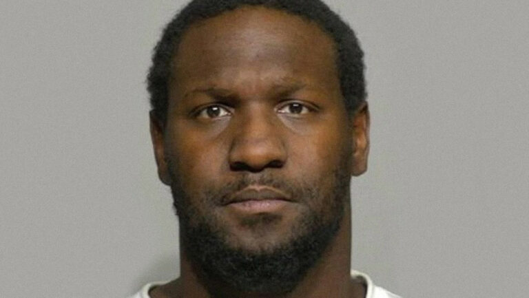 Dan condena de 20 años a hombre que mató a su hijo de 5 por comerse su pastel