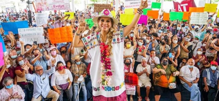 Evelyn Salgado nombra a su hermana como presidenta del DIF en Guerrero