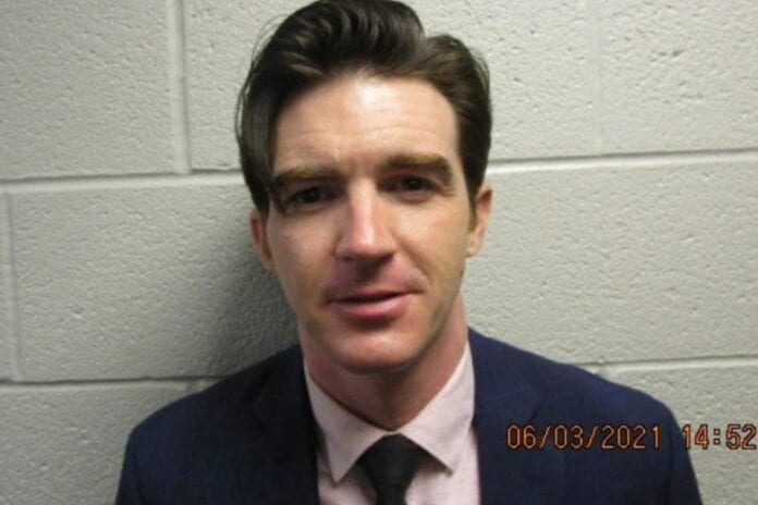 ¡A la cárcel! Drake Bell se declara culpable de delitos contra menor de edad