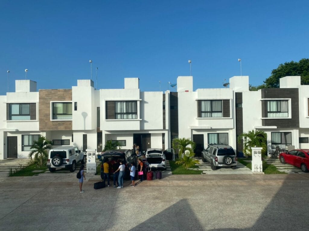 Una vacacionista que se hospedaba en un AirBnB localizado en esta ciudad no soportó el calor