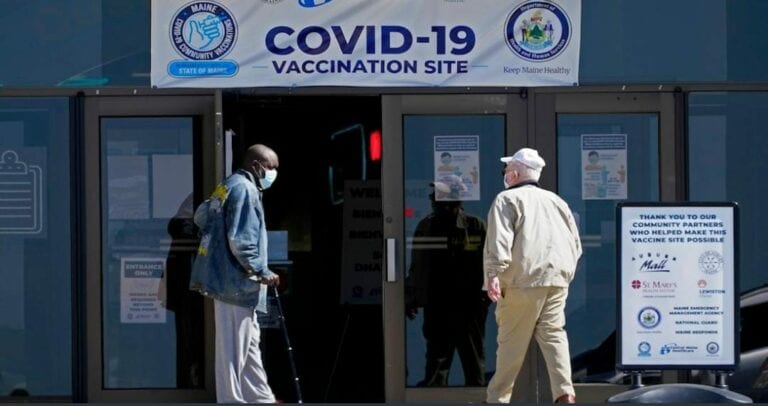 La variante Delta sigue causando preocupación en varios países debido al aumento de los contagios y a su riesgo de propagación