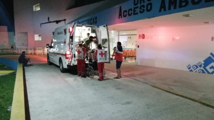 Hieren a trabajador en asalto a negocio de Playa del Carmen