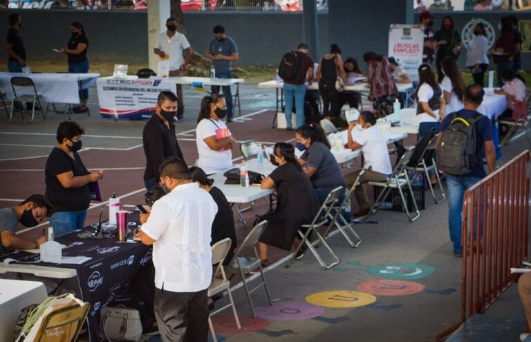 En Playa del Carmen han ayudado a conseguir trabajo a mil 600 personas