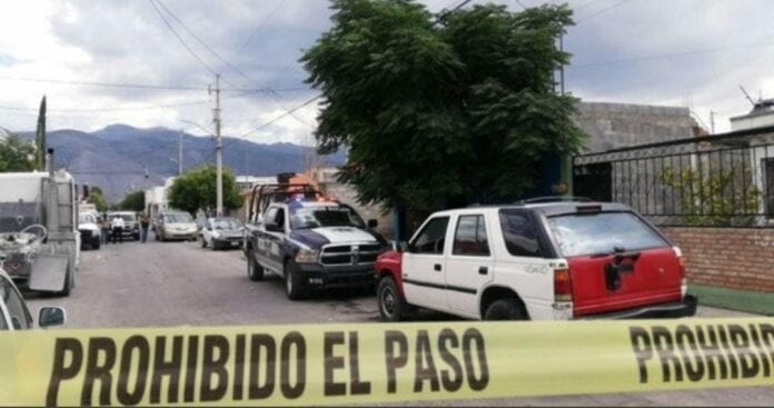 Una menor de edad murió ahogada mientras nadaba en una alberca inflable en su vivienda; esta tragedia ocurrió en Saltillo