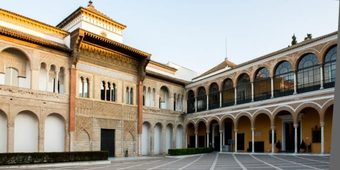Artistas mexicanos serán parte de la exposición con la que reabrirá el Real Alcázar de Sevilla