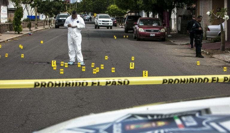 Hombre mata a pareja de abuelitos para robarles 6 mil 500 pesos