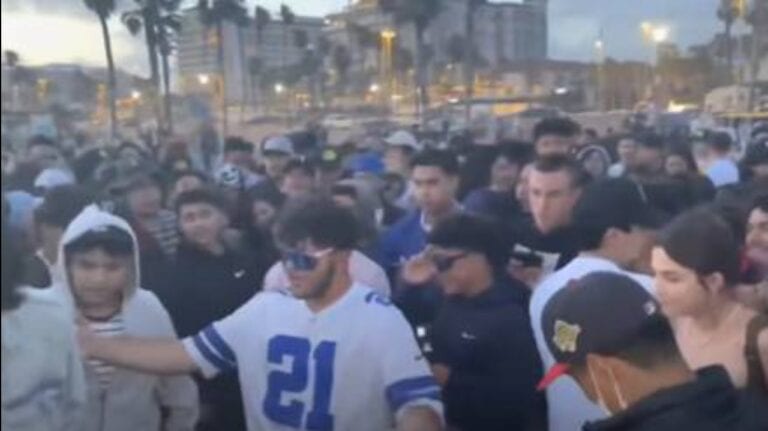 Invita a su fiesta de cumpleaños por TikTok ye llegan ¡más de 2 mil personas!