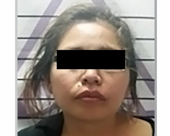 Mujer mató a sus hijos de 3 y 9 años porque su esposo le pegó una ETS