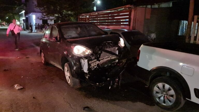 Vehículo rompe cerco del Ieqroo y atropella a una menor en Tulum