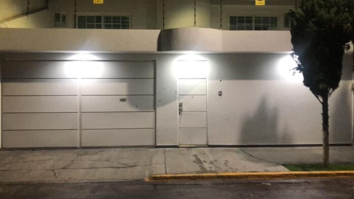 Balean la casa de candidato morenista en Edomex