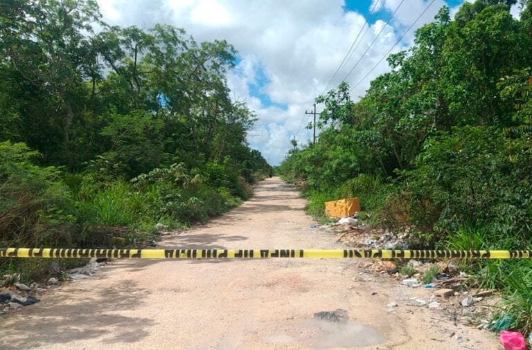 Mañana violenta en Cancún, encuentran tres ejecutados en dos puntos de la ciudad