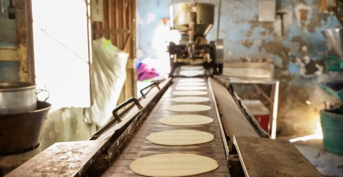 Kilo de tortilla se ha encarecido hasta 70% en lo que va del año, de acuerdo con Profeco