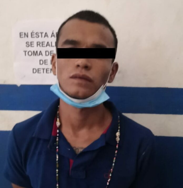 Capturan a un hombre con arma de fuego en Playa del Carmen