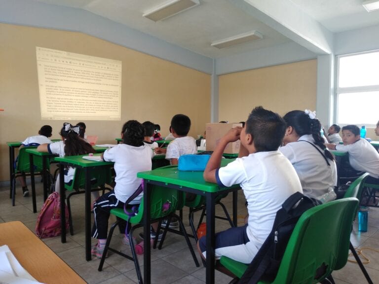 Denuncian presunta red de pedofilia que opera en escuelas de al menos 7 estados del país