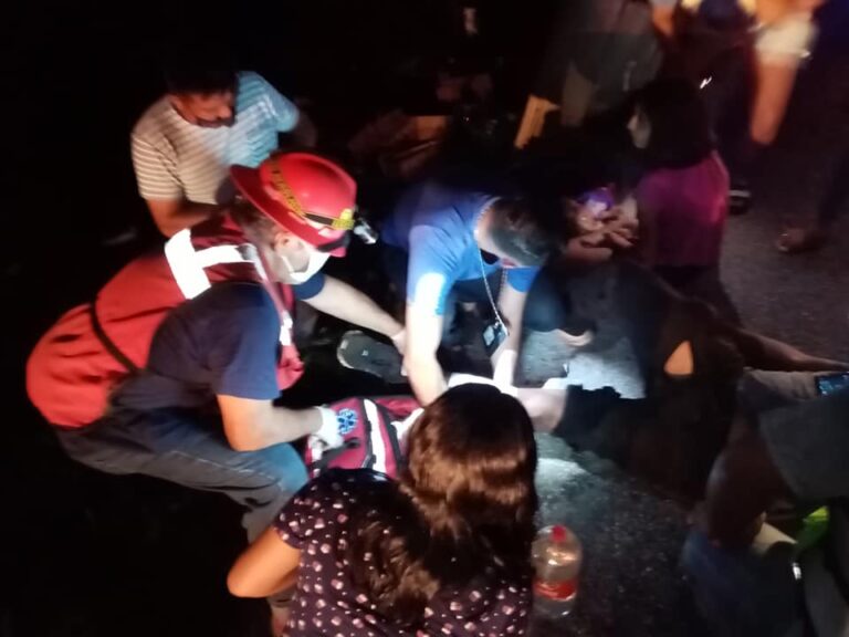 Al menos cuatro heridos deja accidente en el tramo Leona Vicario-Valladolid Nuevo