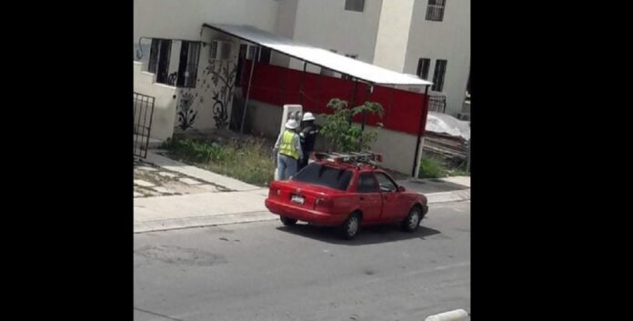 Playenses denuncian a sujetos que dicen ser de la CFE, cortan la luz y cobran por reconctarla