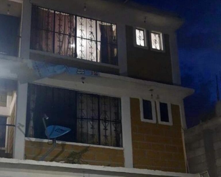 Sujeto drogado asesina a su esposa y la descuartiza, pensaba ‘darla de comer’ a los perros