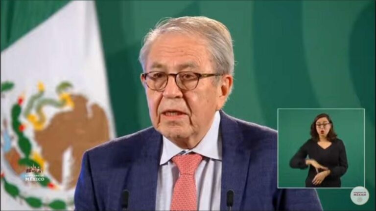 Jorge Alcocer Varela anunció que se han adquirido varios de los medicamentos para el cáncer que faltaban, pero a la vez causó polémico algo que dijo