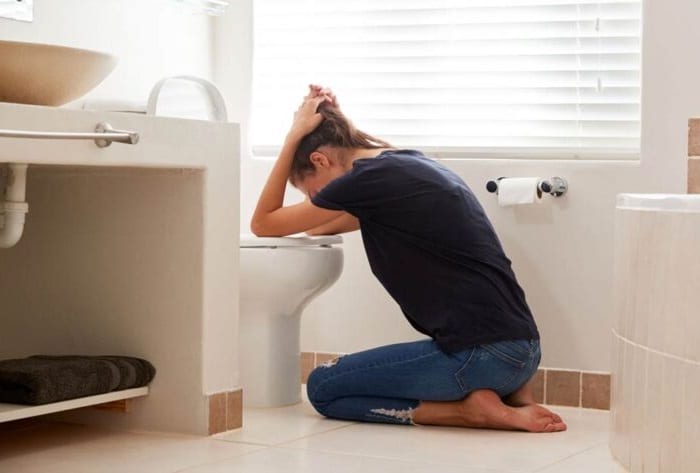 Se encienden alarmas por brote de norovirus o “virus del vómito” en Reino Unido