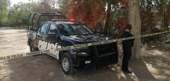 Hombre se quita la vida en zona de invasión de Playa del Carmen, lo encontraron colgado