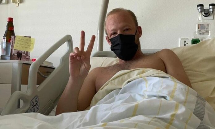 Un DJ alemán vino a tocar a fiestas masivas a nuestro país y enfermó; aunque no se sabe de qué, muchos creen que es por Covid-19