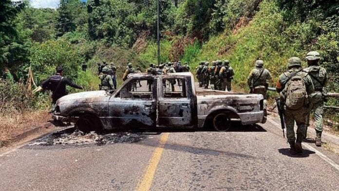 ¡TERRORISMO! Explota coche bomba en Chiapas, mueren tres personas