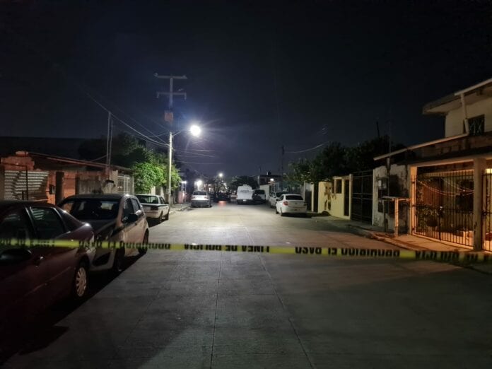 Feminicidio en Cancún: Encuentran cuerpo de mujer envuelto sábanas dentro de cuartería