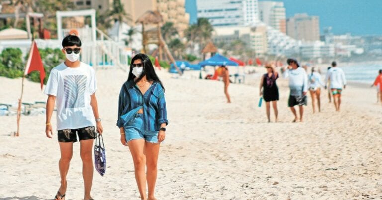 Estudiantes poblanos llegaron a Cancún contagiados de COVID: Autoridades