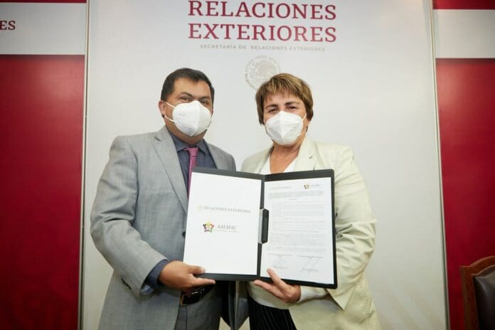 La alcaldesa Laura Beristain trabaja en la internacionalización de los municipios desde la presidencia de la AALMAC.