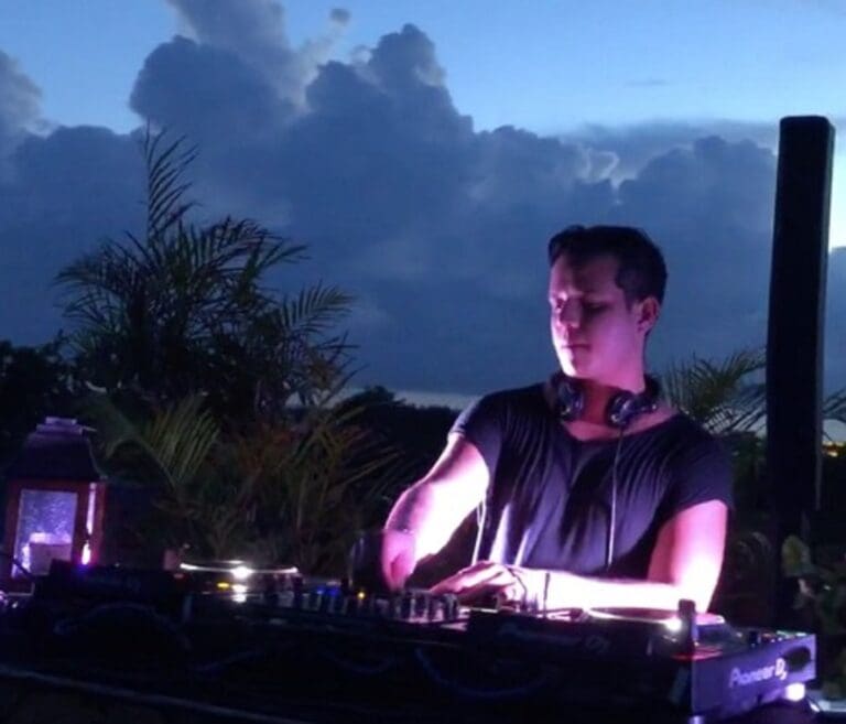 Brilla Tulum como capital de la música electrónica nacional e internacional, con Ephimera