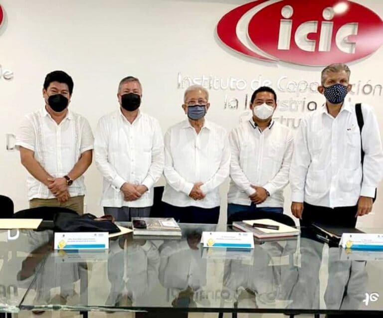CMIC Quintana Roo intercambia experiencias con autoridades y colegas de Panamá