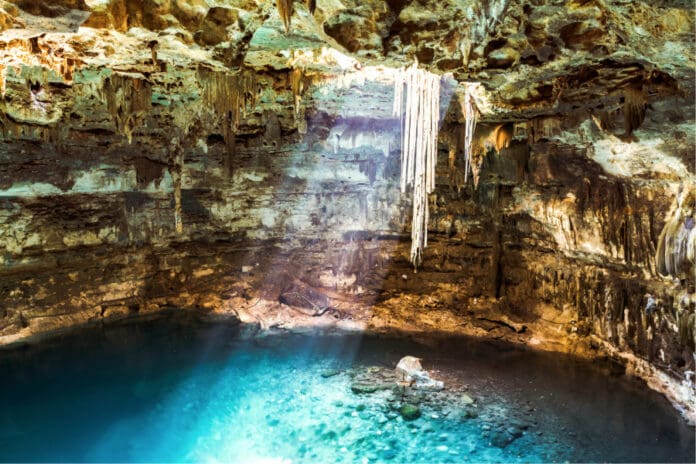 Implementan en Playa del Carmen una APP para mapear cenotes y ríos subterráneos
