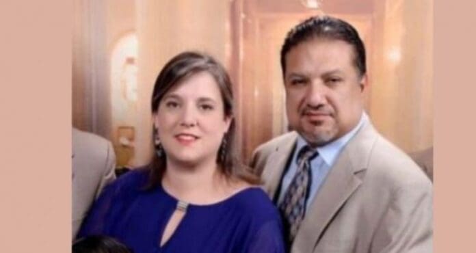 Antes de morir por Covid-19, pareja antivacunas implora vacunas para sus 4 hijos