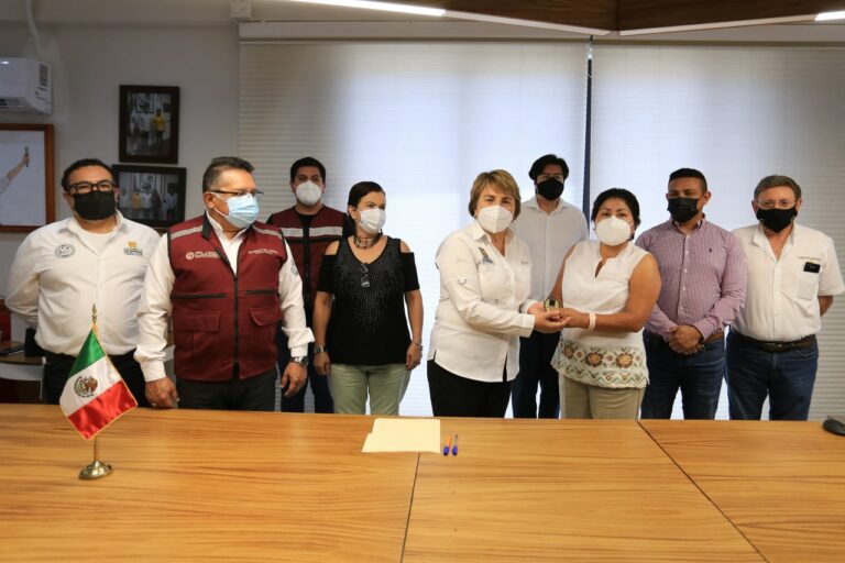 Se reúne Laura Beristain con representantes de la SCT; ratifica su respaldo al Tren Maya