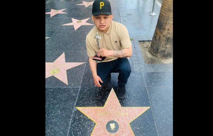 Dino Chan, rapero maya tiene estrella en el Paseo de la Fama de Los Ángeles