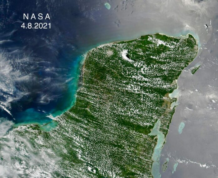 Captan paso de la Estación Espacial Internacional en Playa del Carmen