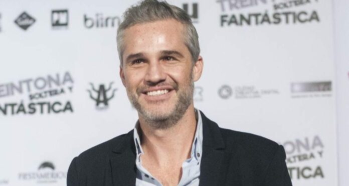 El actor Juan Pablo Medina habría sufrido una trombosis que puso en peligro su vida; se dice que le amputaron una pierna