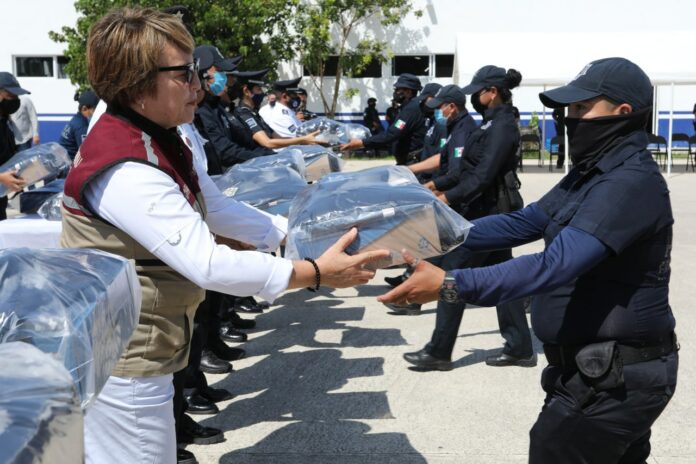 Los policías de Playa del Carmen están mejor equipados para ahcer su labor y proteger tanto a los locales como a los turistas
