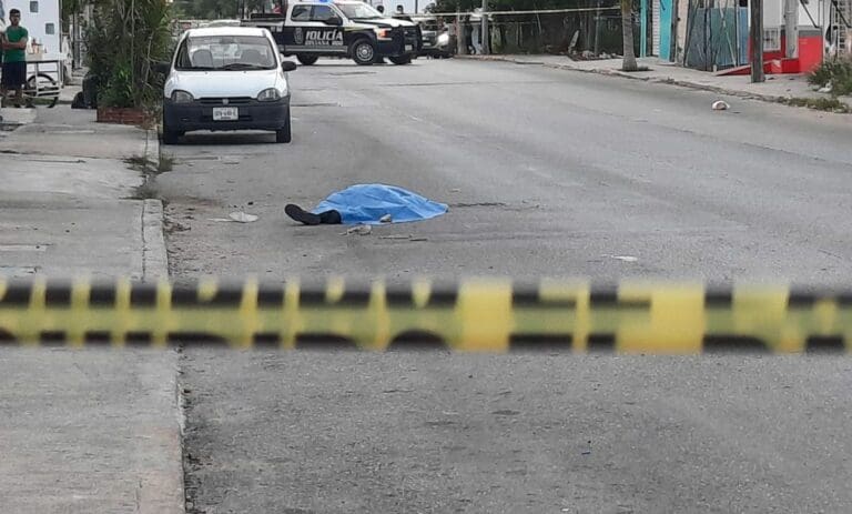Ejecutado en la región 91 es presunto familiar de un conocido delincuente de Cancún