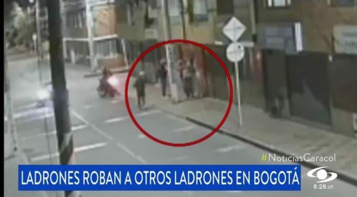 Unos ladrones que querían meterse a robar a unas casas fueron sorprendidos por otros delincuentes aún más peligrosos; ve la historia