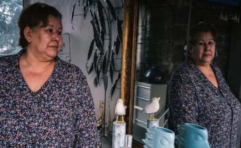 “Estoy oficialmente muerta”: la mujer que lucha para probar que está viva en Francia